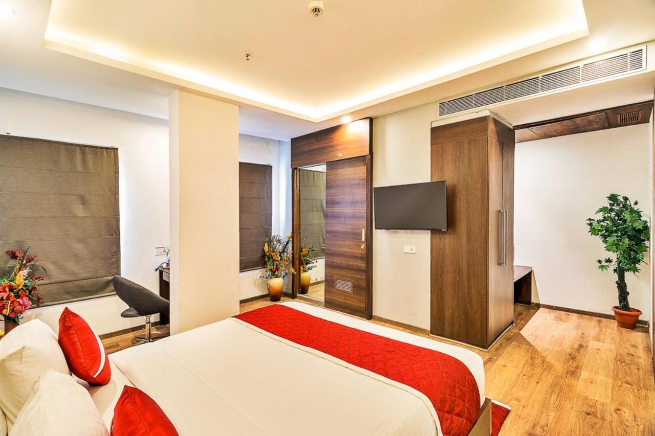 Jagadish Brigade Hotel Bangalore Eksteriør billede